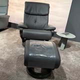 Himolla Zero Stress Sessel & Hocker • Möbel Schäfer Himolla Zero Stress Sessel & Hocker • Möbel Schäfer